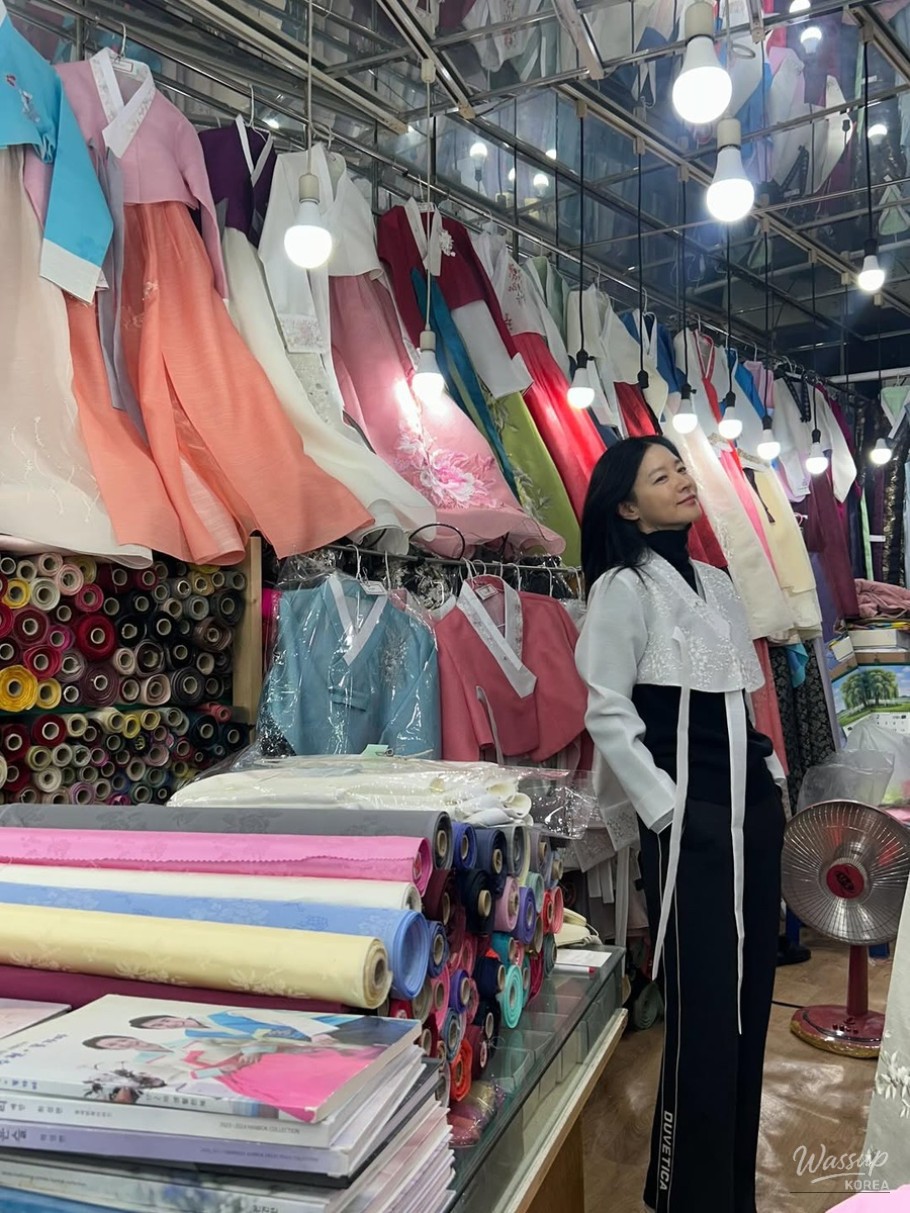 Exploring the Unique Markets of Seoul: Bangsan and Jungbu_09