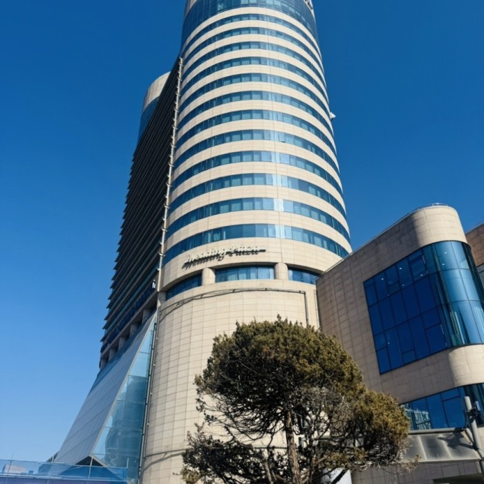 A Memorable Stay at Olympic Parktel308