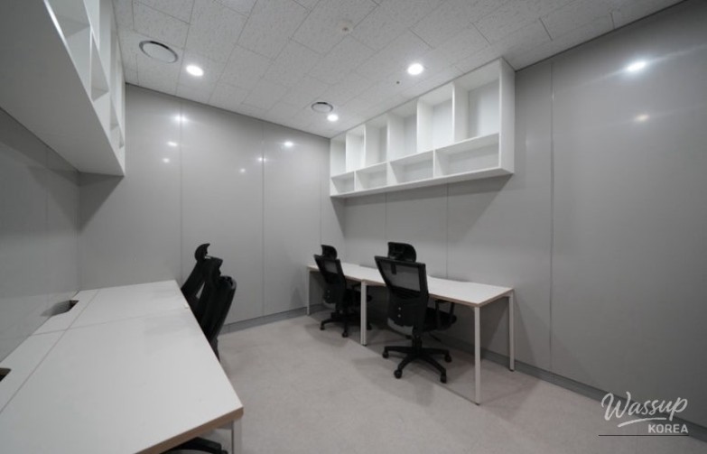 Shared Office Space in Dongdaemun for Online Entrepreneurs_11