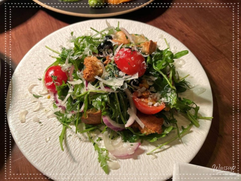 A Review of Bocoboco The Pantry: A Perfect Dating Spot near Hongdae_06