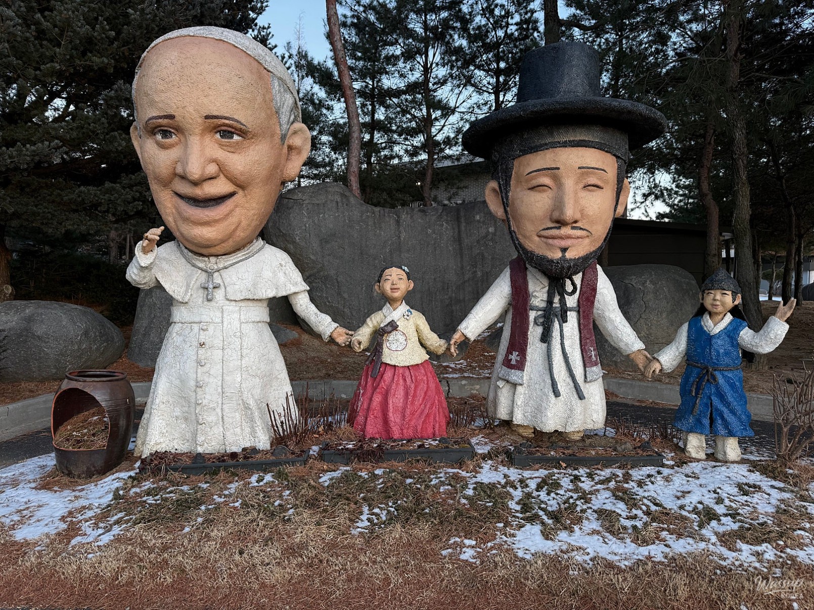 Exploring Solmoe Shrine: A Catholic Pilgrimage Site in South Korea_01