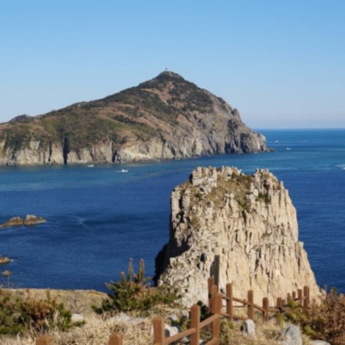 Exploring the Scenic Beauty of Somaemuldo Island2341