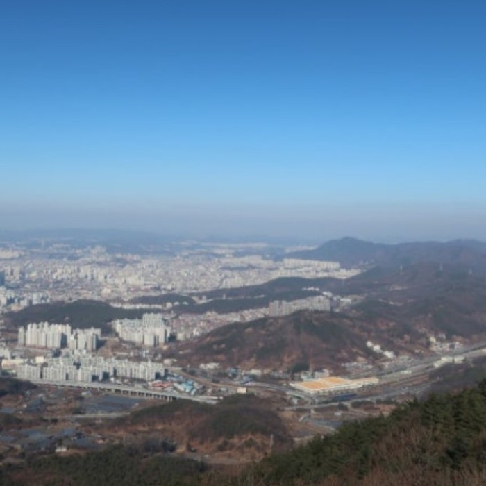 Exploring Mount Sikjang: A Scenic Retreat in Daejeon2408