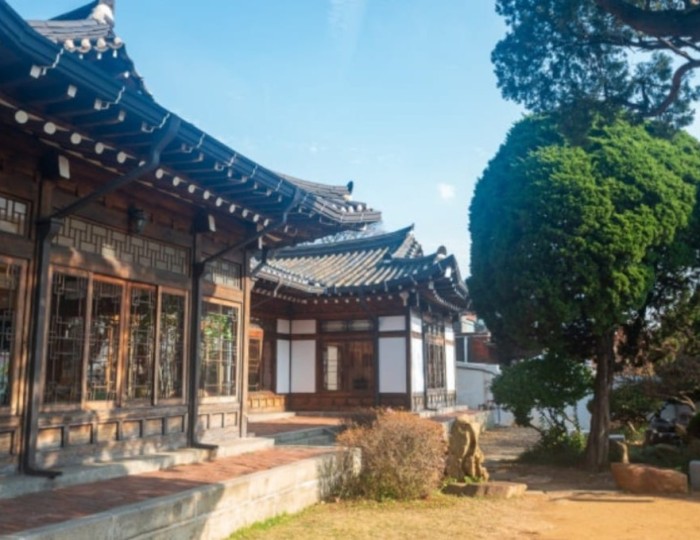 Discover the Serenity of Incheon Citizens' House float