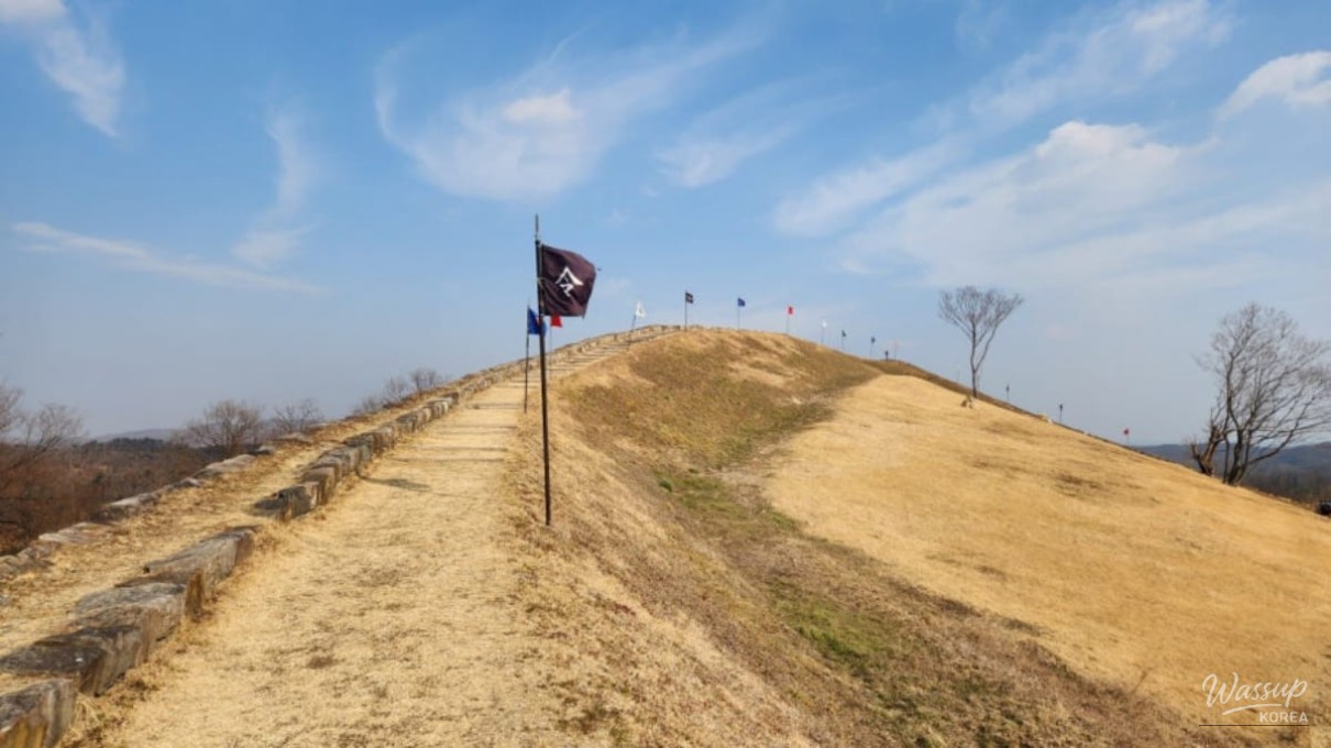 Exploring the Serenity of Yeongiljanggi Eupseong_01