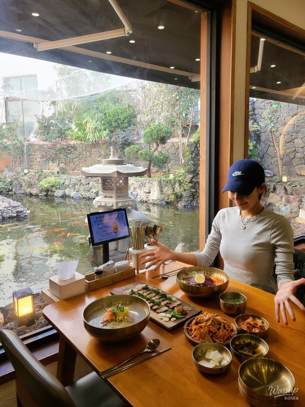 Recommended Local Eatery Near Jeju Airport: Gokuksu_02