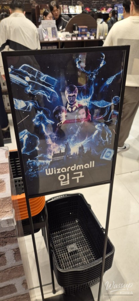 Wizard Mall Popup Store in Busan_03