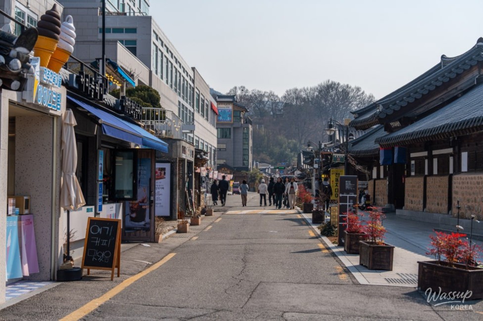 Exploring Jeonju: A Journey Through Traditional Liquor_02