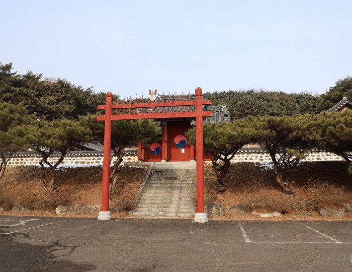 The Legacy of General Bok Ji-gyeom in the Drama 'Wang Geon' float