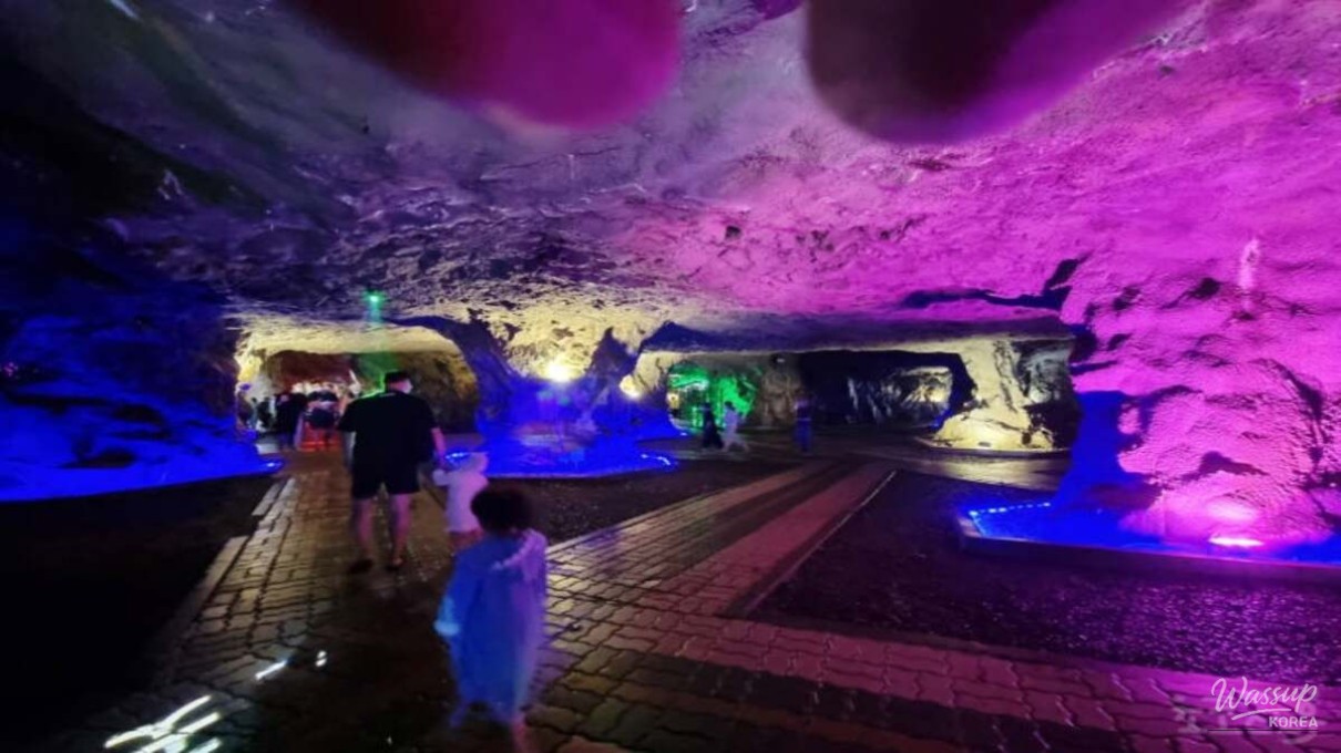 Explore the Wonders of Ulsan Amethyst Cave_04
