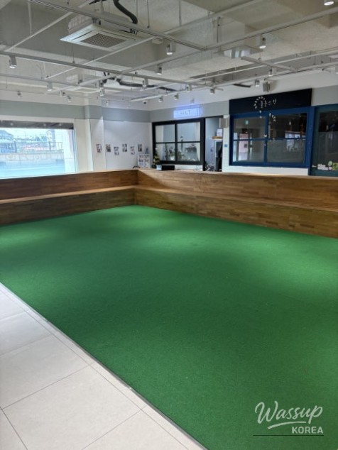 Must-Visit Spot in Wanju: Samnye Market Youth Mall_03