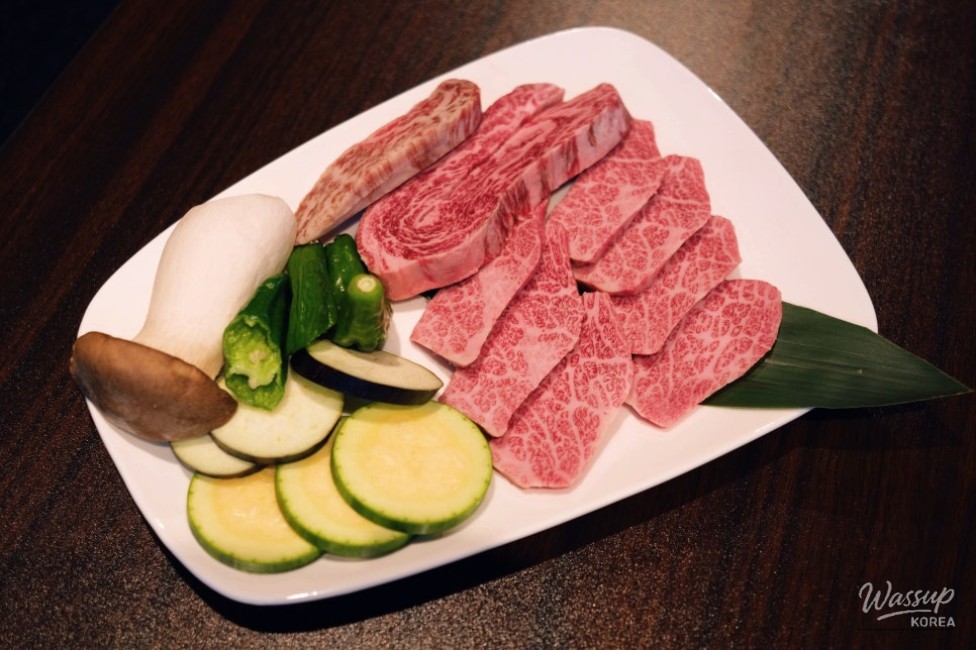 Discovering YakiniKusungwoo: A Must-Visit Korean Beef Restaurant in Chuncheon_02