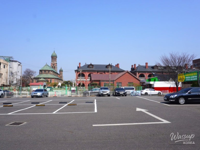 A Culinary Journey at Jeonju's Nokdu Flower Restaurant_05