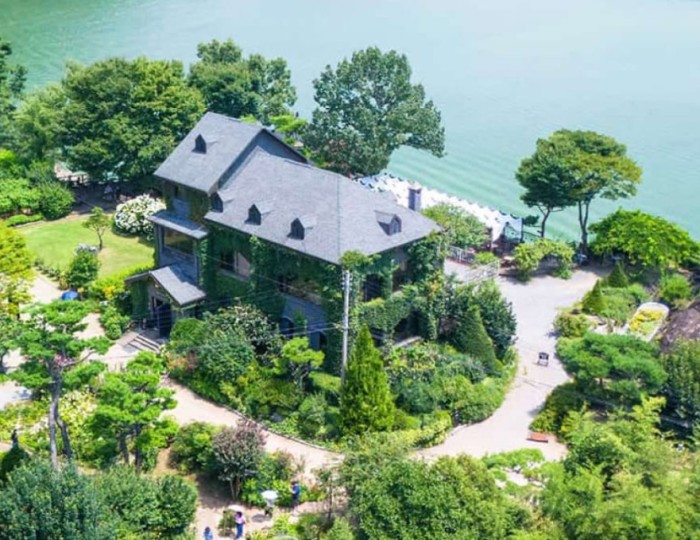 Heavenly Garden: A Hidden Gem in Okcheon float