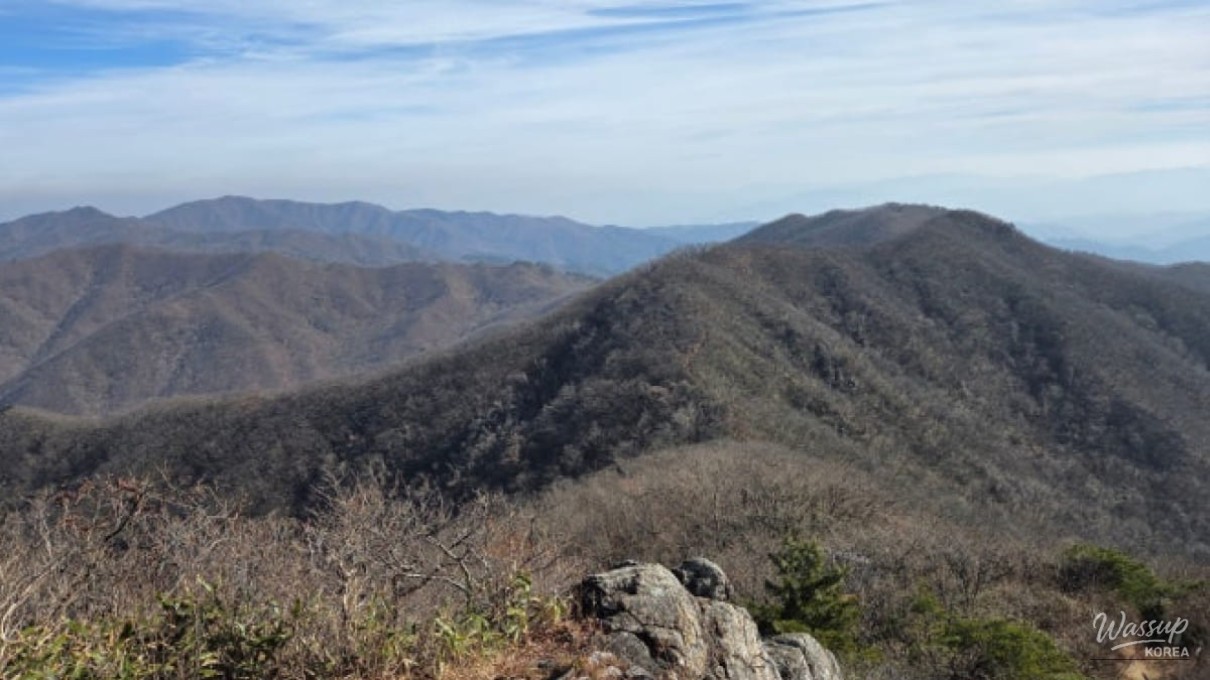 Discovering the Unique Charms of Mijud Mountain in March_01