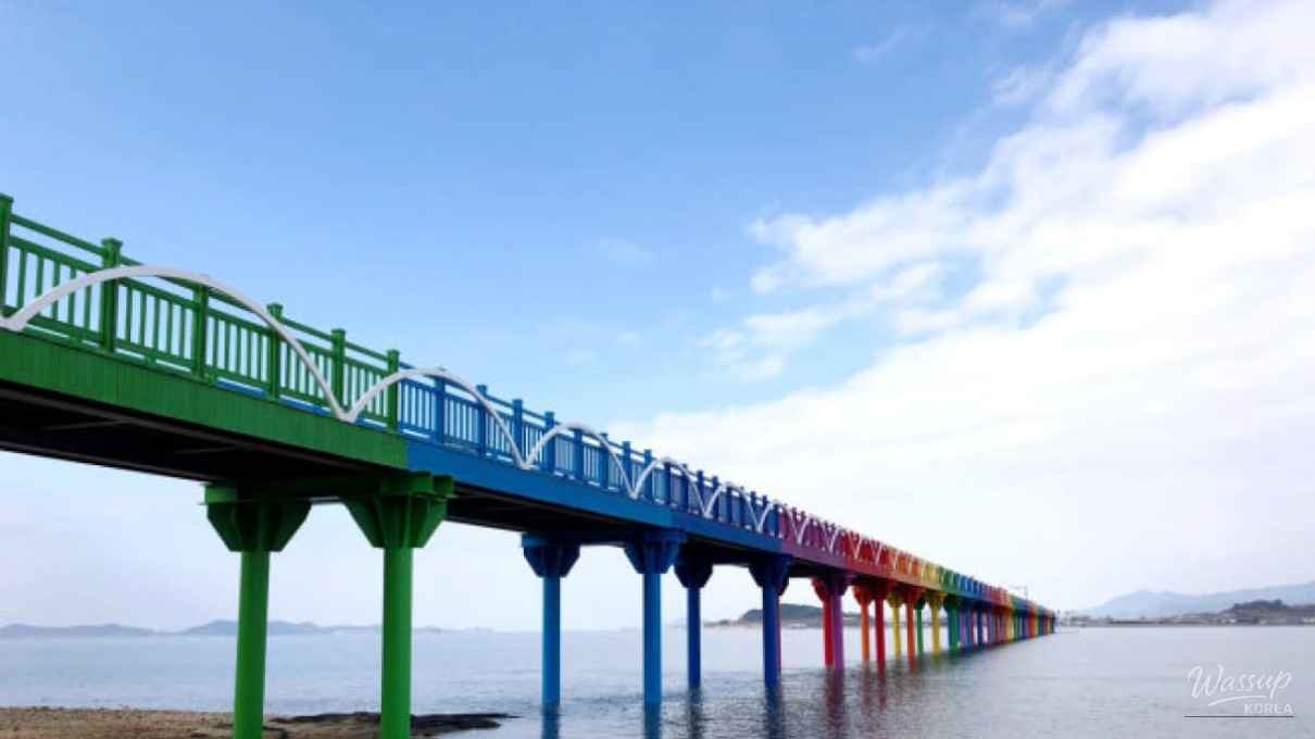 Discover the Charm of Dolmeori Beach in March_01