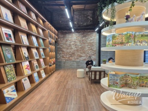 A Visit to the Newly Opened Picture Book Garden 1937_11