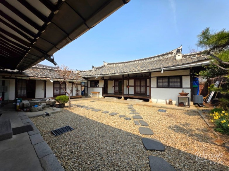 A Delightful Lunch at Damun in Jeonju Hanok Village_05