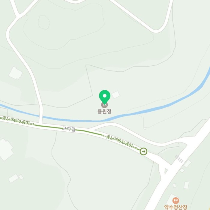 Exploring the Cherry Blossoms at Yongwonjeong3192