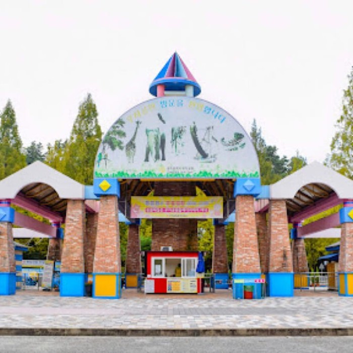 Discover the Charm of Gwangju Family Land in March3220