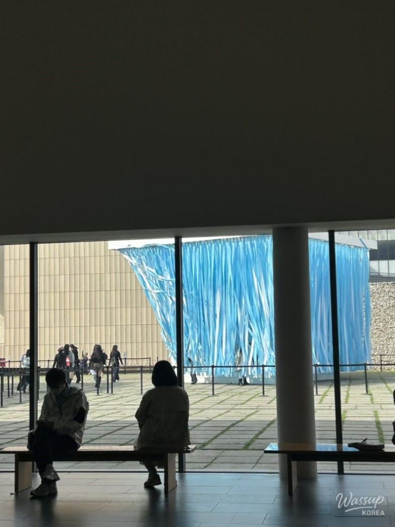 A Day in Seoul: Art and Exploration_01