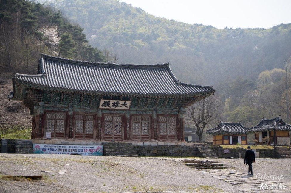 Exploring Ssanggyesa Temple in Nonsan_03