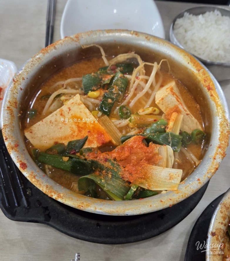 Daily Moments and Culinary Adventures_04