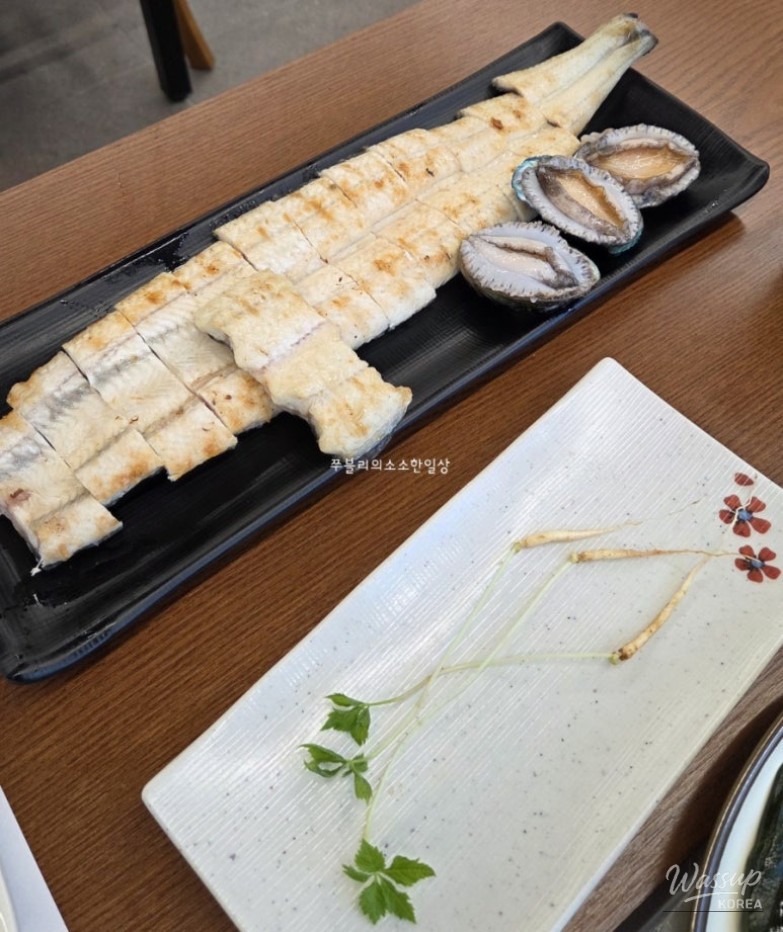 Daily Moments and Culinary Adventures_22