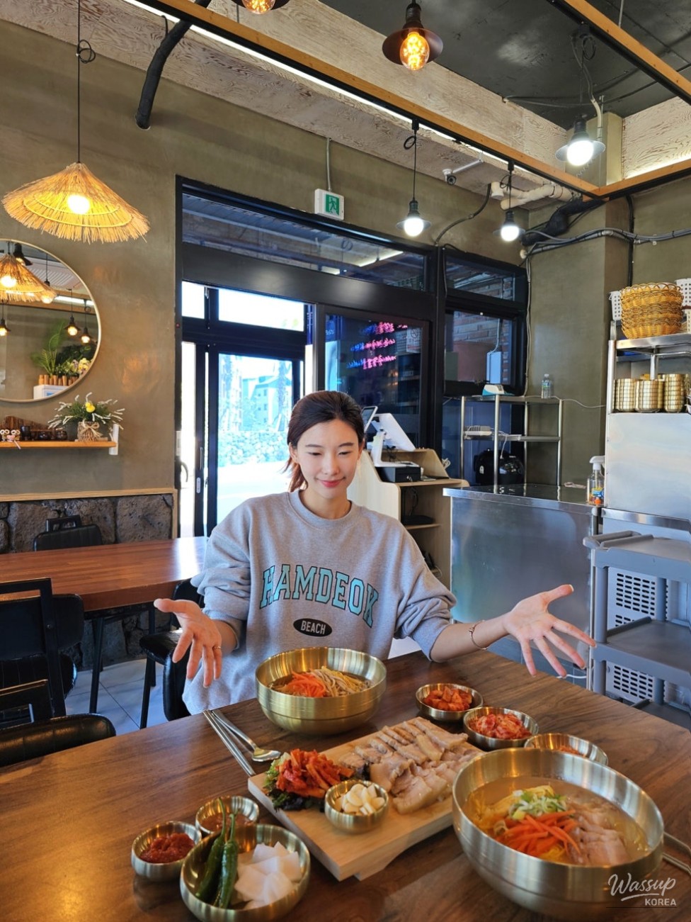A Culinary Journey at Hamdeok Beach in Jeju_02