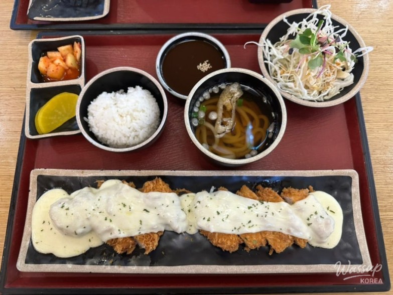 Delicious Japanese Cuisine at Myeongdong Katsura Lotte Mall_05