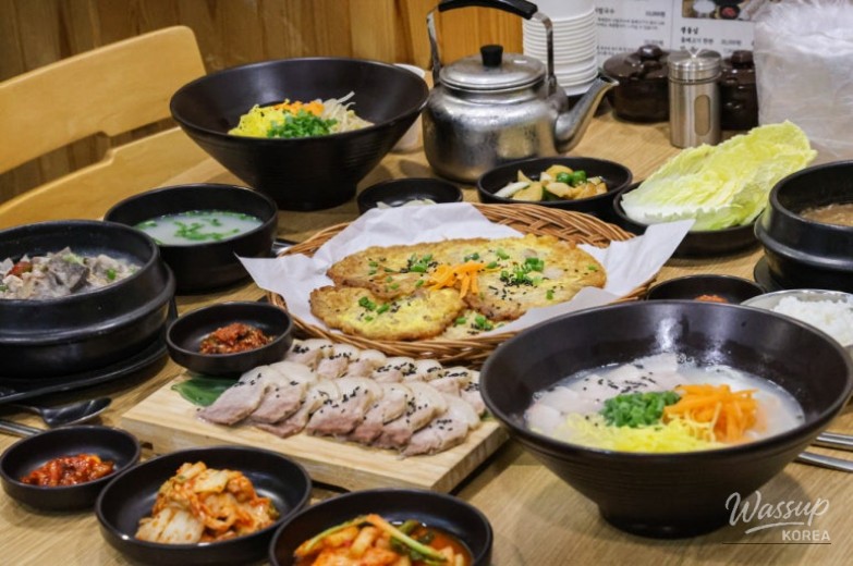 A Culinary Journey in Jeju: Local Flavors and Delights_05
