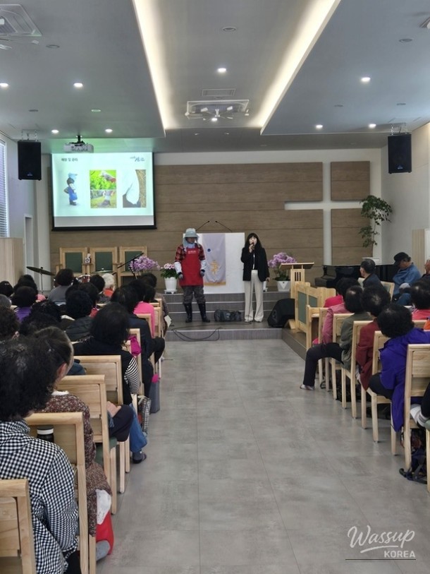 Health Awareness Campaign for Seniors in Sinan-gun_02