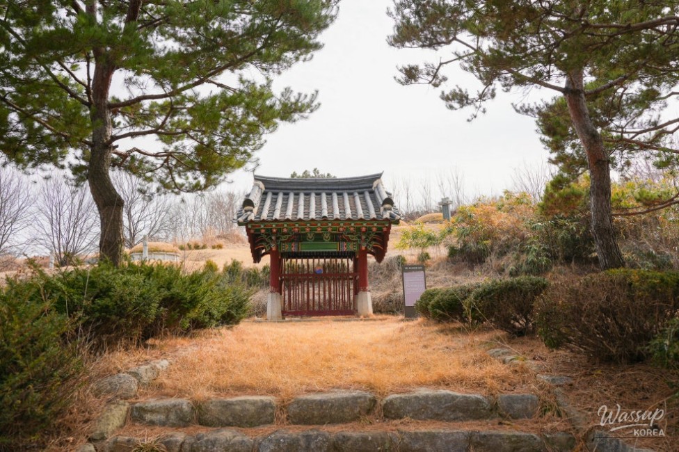 A Visit to Sungnyeolsa Shrine: Honoring the Legacy of Lee Sang-seol_02