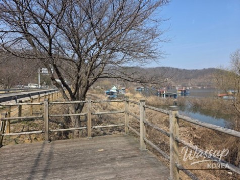 Exploring Jincheon Chopyeongho: A Perfect Spot for Relaxing Walks_13