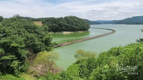 Solo Travel Destinations in April_03