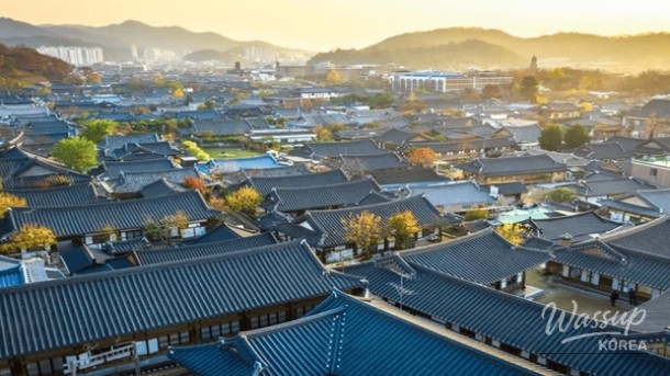 Solo Travel Destinations in April_05