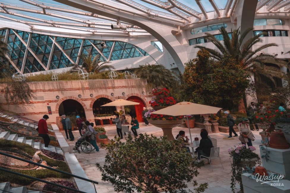 Spring Outings: Discovering Universal Gardens in Korea_03