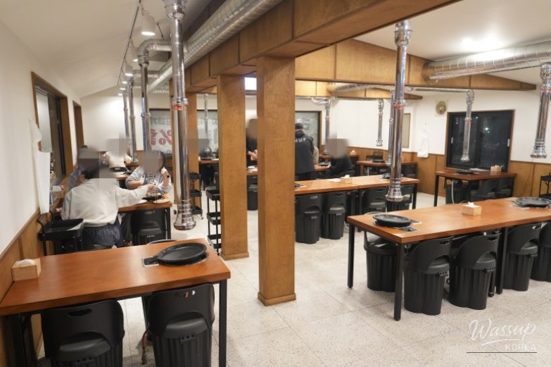 A Culinary Adventure in Jeju: The Best Black Pork Restaurants_06