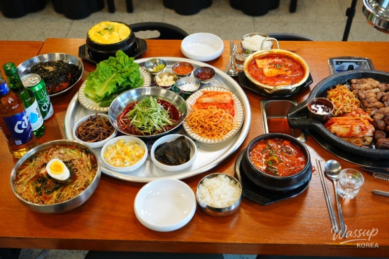 A Culinary Adventure in Jeju: The Best Black Pork Restaurants_14