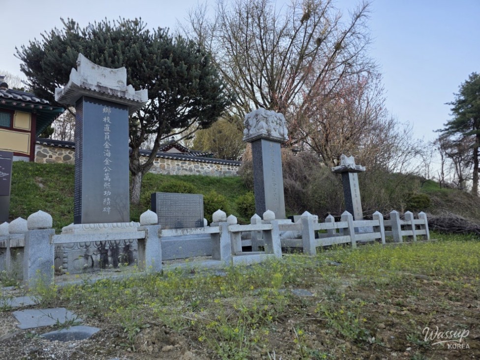 Exploring the Tranquil Jincheon Hyanggyo_05