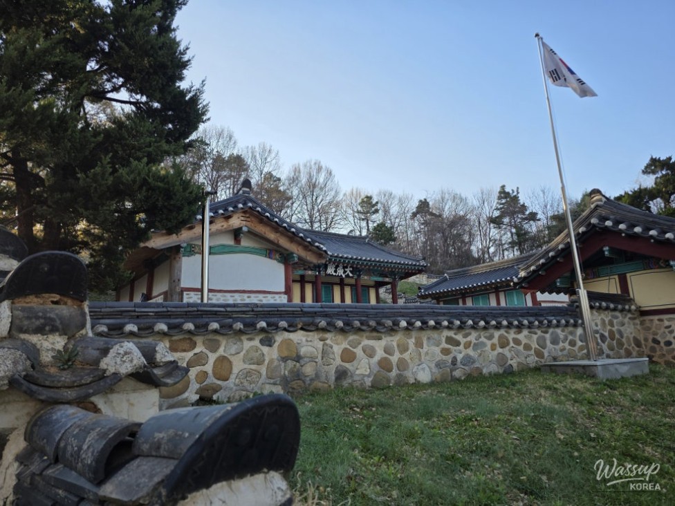 Exploring the Tranquil Jincheon Hyanggyo_16