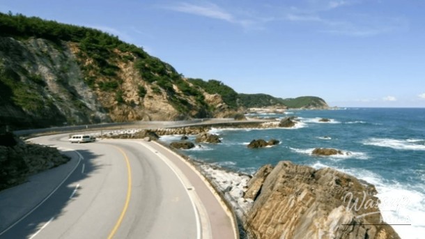 Top 4 Coastal Drives to Enjoy the Sea in April_03