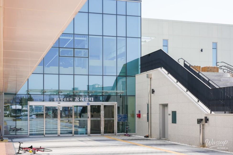 Dream Growth Center: A Multifaceted Experience Space for Children_02