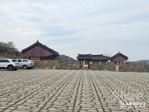 Exploring the Historical Seongpo Fortress in Ulsan_06