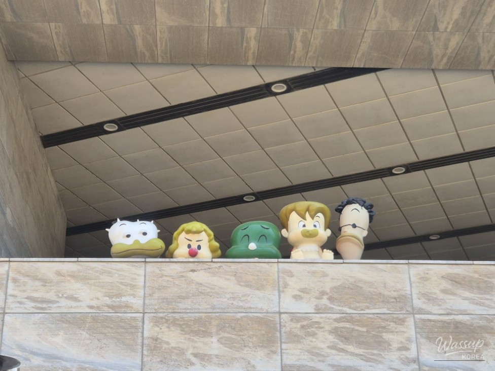 Exploring the Korean Manhwa Museum: A Journey Through Comics_03