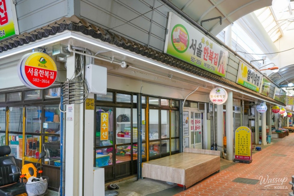Exploring Gaya Market in Hamann_04