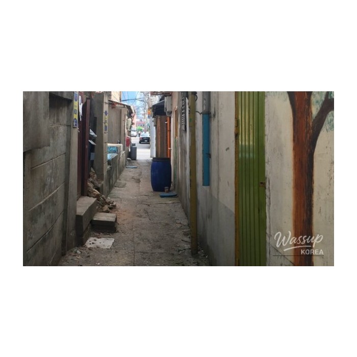 Exploring the Artistic Charm of Mullae Creative Village3656