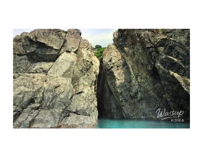 Exploring the Tranquil Beauty of Somaemuldo Island float