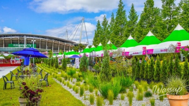 Experience the Jeonju Garden Expo: A Springtime Celebration_02