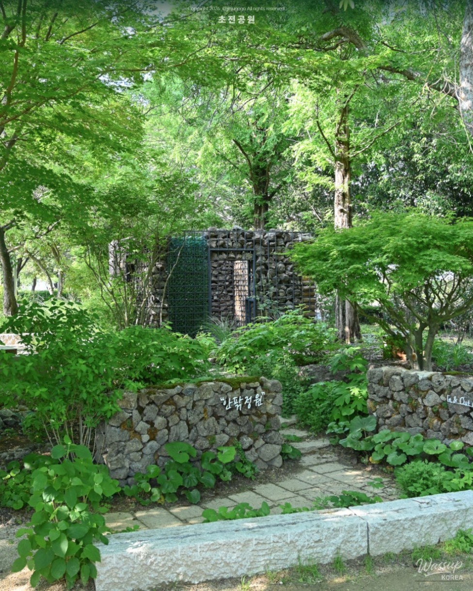 Spring Outing Recommendations at Jinju Chojon Park, Gyeongnam_11